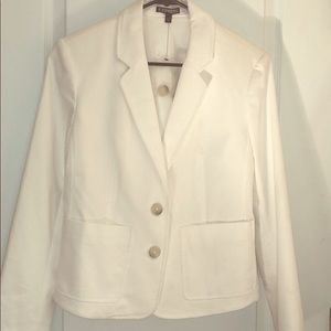 🍀Brand New White Blazer🍀